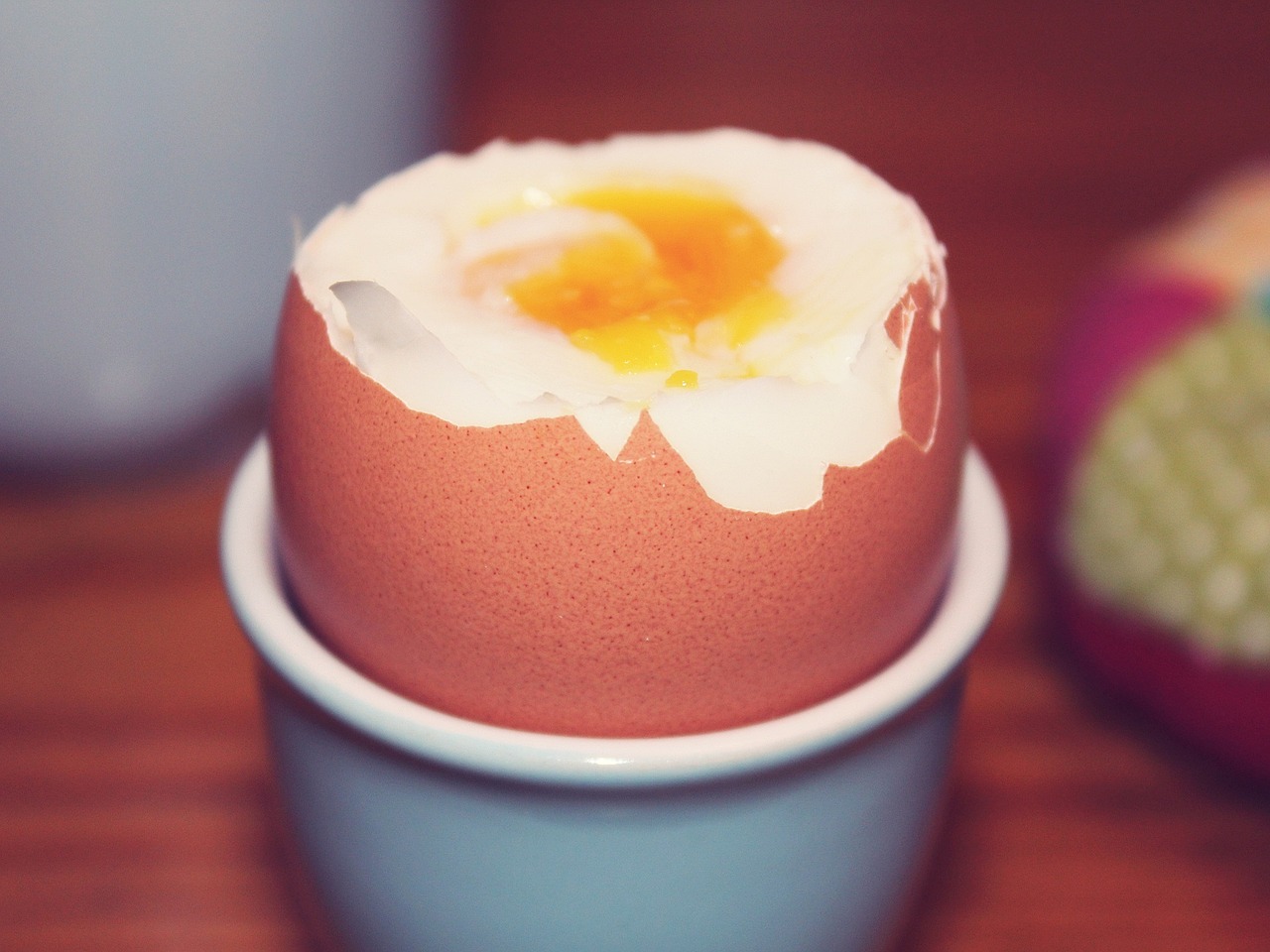 Jak ugotować jajko na twardo? 9
