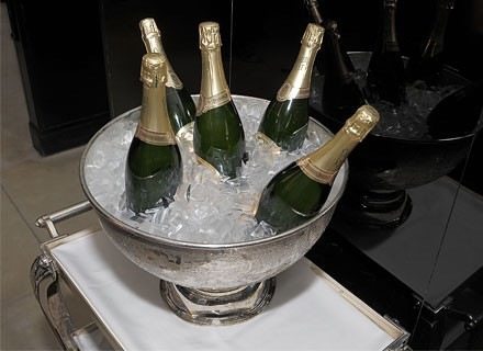 Specjalne kieliszki do szampana 21